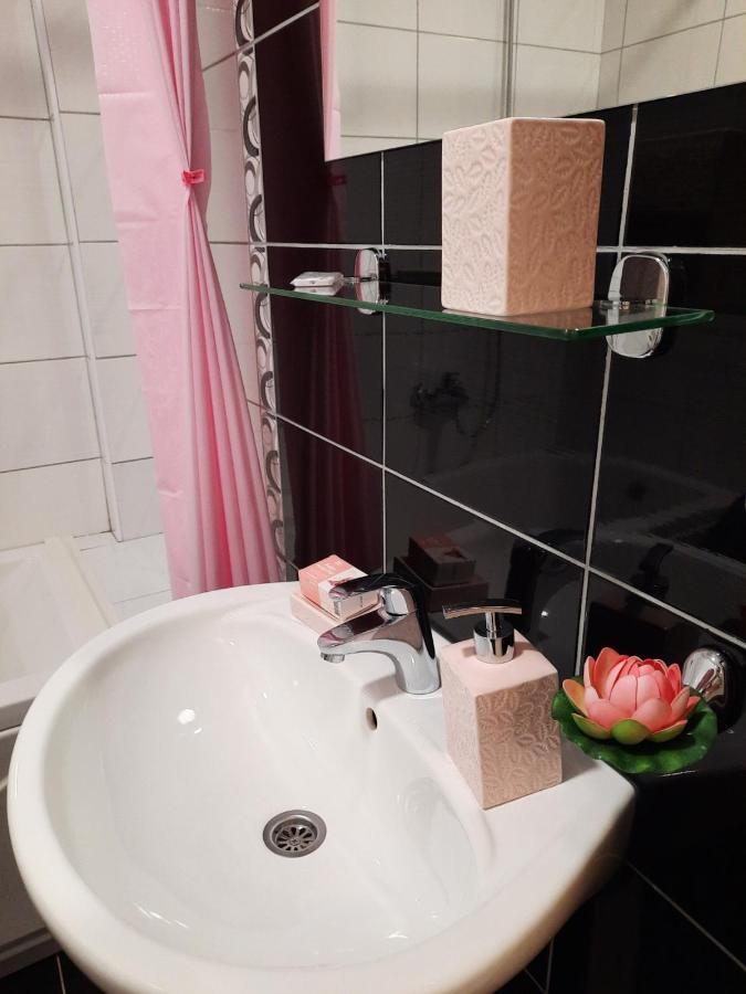 Apartman Natasha Τρέμπινιε Εξωτερικό φωτογραφία