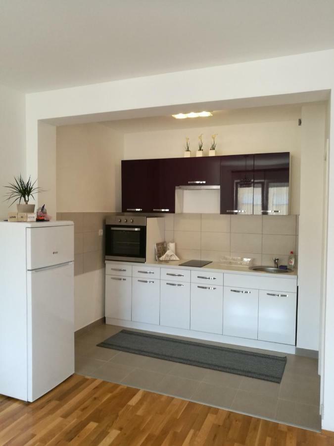 Apartman Natasha Τρέμπινιε Εξωτερικό φωτογραφία