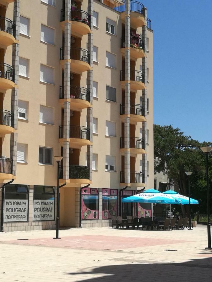 Apartman Natasha Τρέμπινιε Εξωτερικό φωτογραφία